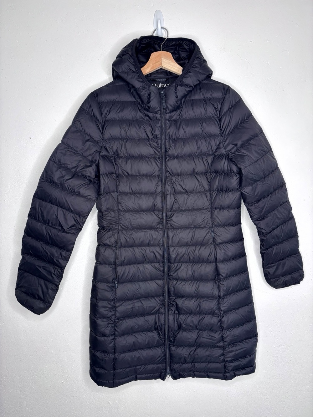 Quince Lightweight Hooded Mid Length Down Puffer Jacket Black Size M EUC